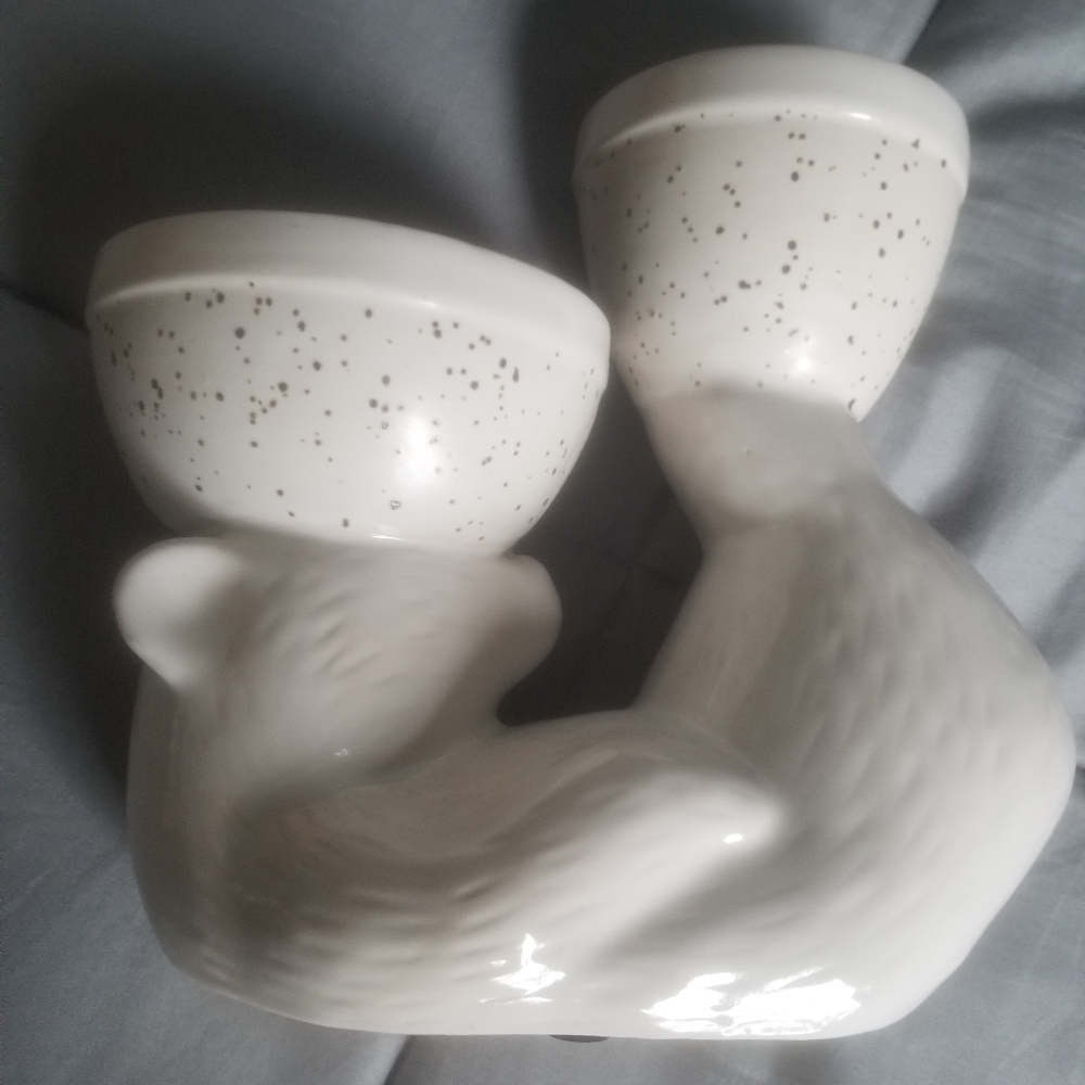 Lake House bear planter